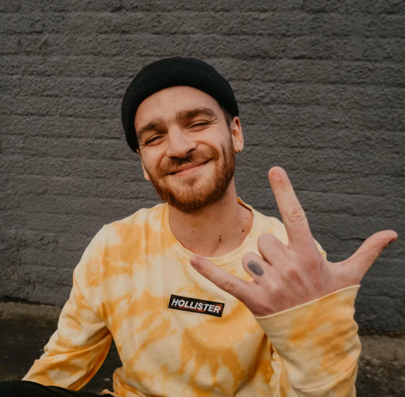Reply profile picture